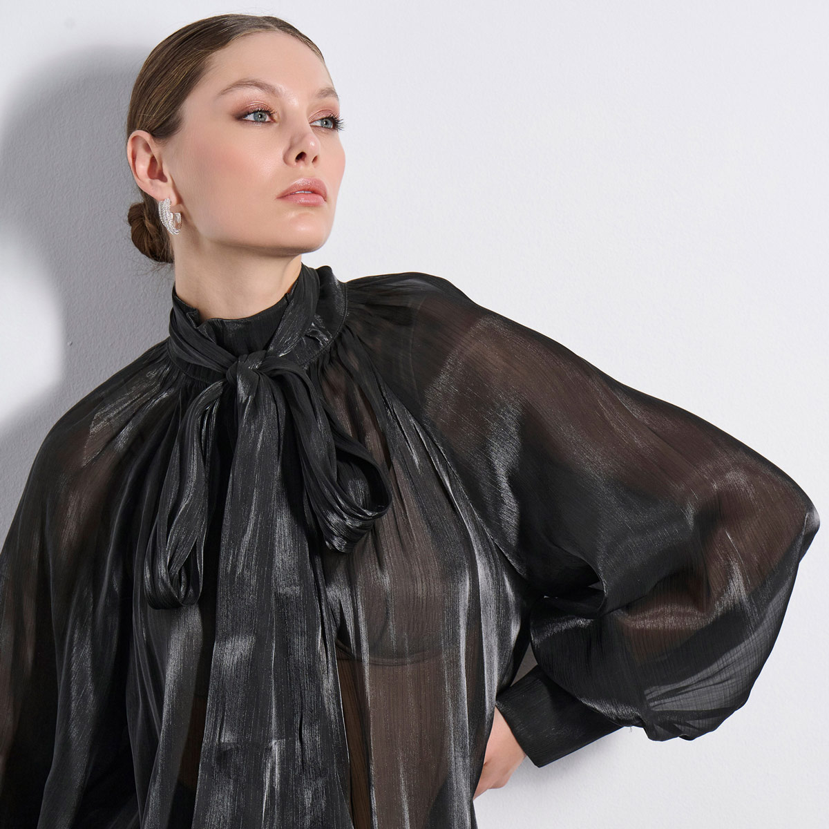 BLOUSE 2225108 BLACK