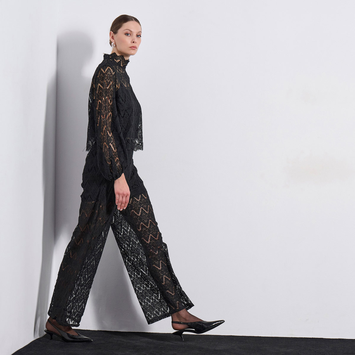 PANTALON WITH BLOUSE SET 2225202 BLACK