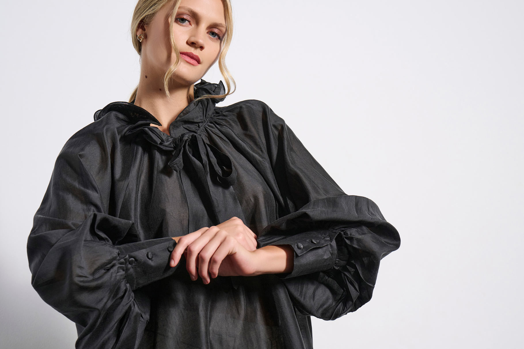BLOUSE 4225101 BLACK